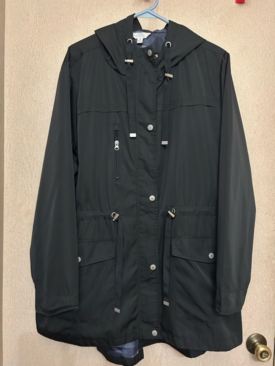 Time and Tru Jackets & Blazers - Time and Tru Black Raincoat Windbreaker Jacket - Size 1XL